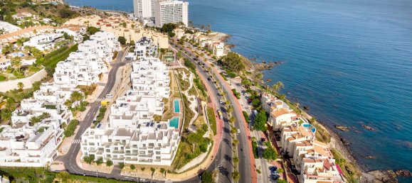 Apartamento de 2 dormitorios en Benalmádena, Spain No. 4377 11