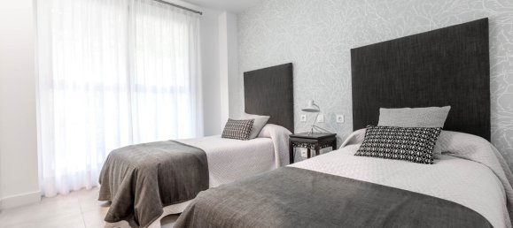 Apartamento de 2 dormitorios en Benalmádena, Spain No. 4377 7