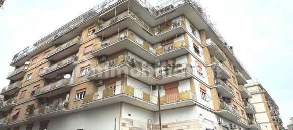 3 Schlafzimmer Wohnung in Rome, Italy, Nr. 206829 39