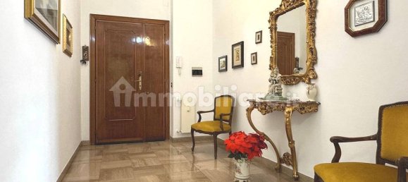 3 Schlafzimmer Wohnung in Rome, Italy, Nr. 206829 6