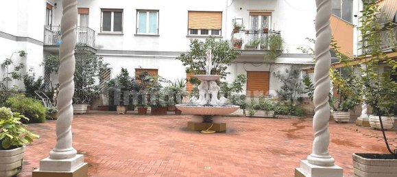 3 Schlafzimmer Wohnung in Rome, Italy, Nr. 206829 38