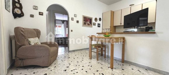 3 Schlafzimmer Wohnung in Rome, Italy, Nr. 206829 15