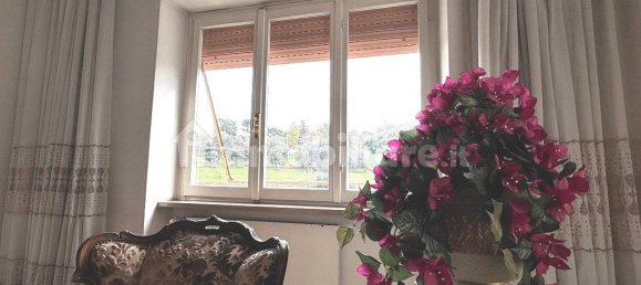 3 Schlafzimmer Wohnung in Rome, Italy, Nr. 206829 11