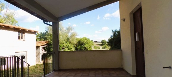 Вилла с 9 комнатами в Гвальдо Тадино, Италия № 275435 7