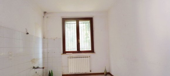 Вилла с 9 комнатами в Гвальдо Тадино, Италия № 275435 15