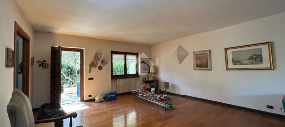 4 rooms House in Orvieto, Italy No. 123685 10