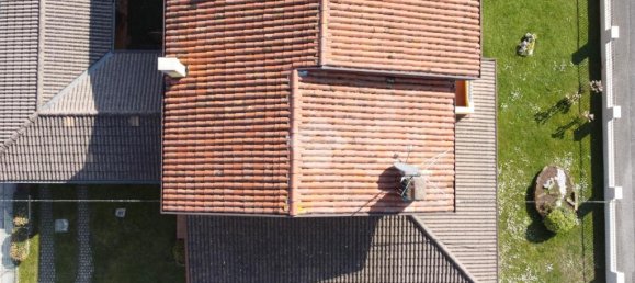 3 bedrooms Villa in Udine, Italy No. 52386 7