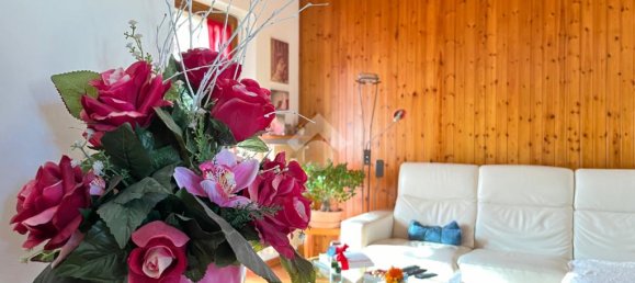 3 bedrooms Villa in Udine, Italy No. 52386 57