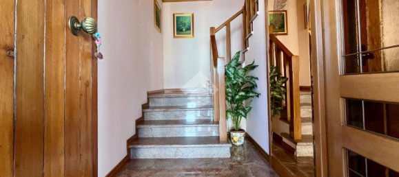 3 bedrooms Villa in Udine, Italy No. 52386 34