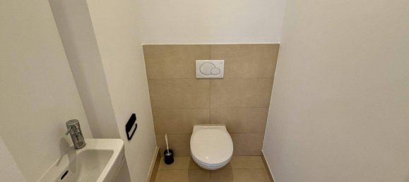 4 rooms Apartment in Rudolfsheim-Funfhaus, Austria No. 134322 16