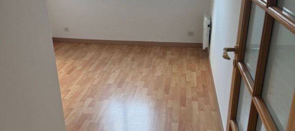 Apartamento de 2 dormitorios en Cormeilles-en-Parisis, France No. 329349 3