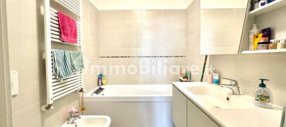 3 Schlafzimmer Wohnung in Bologna, Italy, Nr. 26214 32