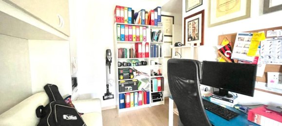 3 Schlafzimmer Wohnung in Bologna, Italy, Nr. 26214 9