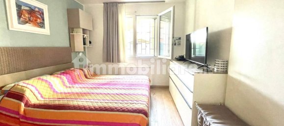 3 Schlafzimmer Wohnung in Bologna, Italy, Nr. 26214 29