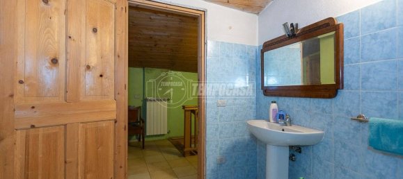 4 Schlafzimmer Haus in Salvirola, Italy, Nr. 172040 28
