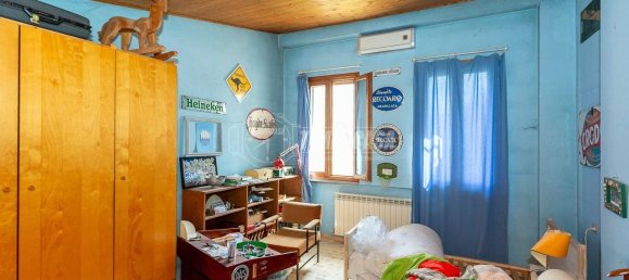 4 Schlafzimmer Haus in Salvirola, Italy, Nr. 172040 29