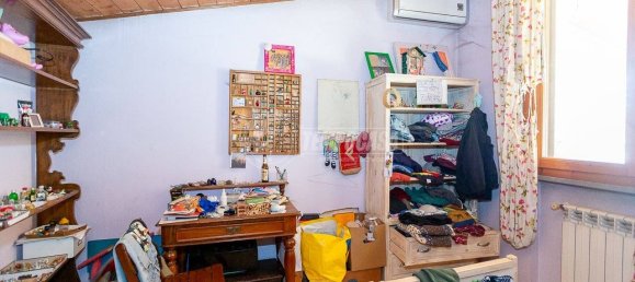 4 Schlafzimmer Haus in Salvirola, Italy, Nr. 172040 36