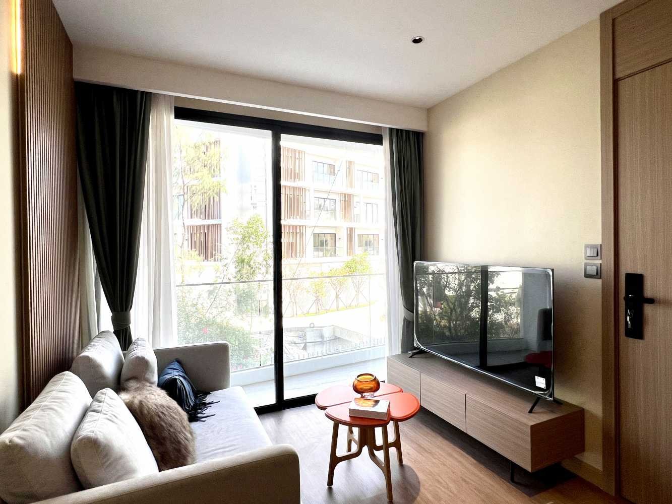 1 bedroom Condominium for sale in Layan Beach, Phuket, Southern Thailand, Thailand № 79959