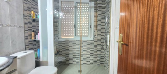 3 bedrooms Apartment in Terrassa, Spain No. 147925 17