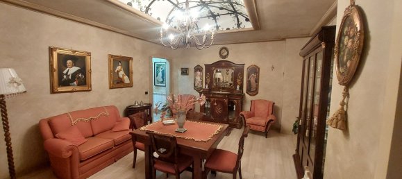 Квартира с 6 комнатами в Патерно, Италия № 48733 3