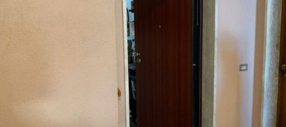 2غرفة شقة في Rho, Italy رقم 170955 2