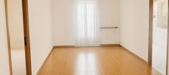 3 bedrooms Apartment in Joinville-le-Pont, France No. 285785 2