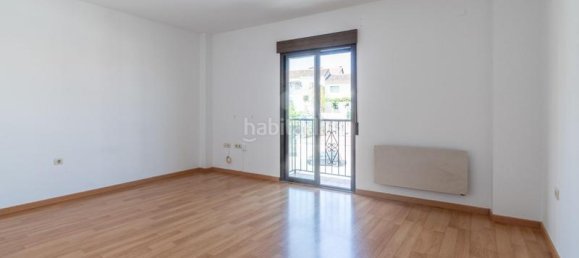 Apartamento de 2 dormitorios en La Zubia, Spain No. 173801 17