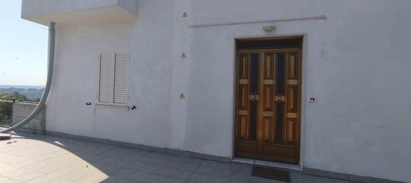 2 bedrooms Penthouse in Pollutri, Italy No. 309838 7