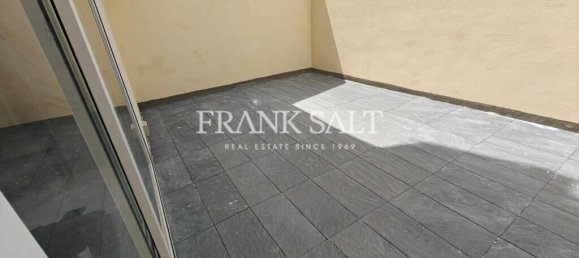 3 غرف نوم طابقين في Attard, Malta رقم 11557 3