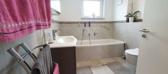 3-salle Appartement à Tuttlingen, Germany No. 266903 9