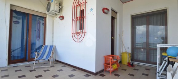 3 rooms Apartment in Rometta, Italy No. 125218 26