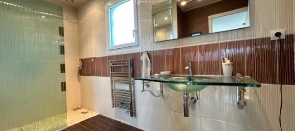 Дом с 4 спальнями в Саран, Франция № 75217 8