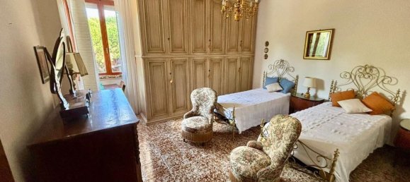 5 bedrooms Apartment in Siena, Italy No. 353659 4