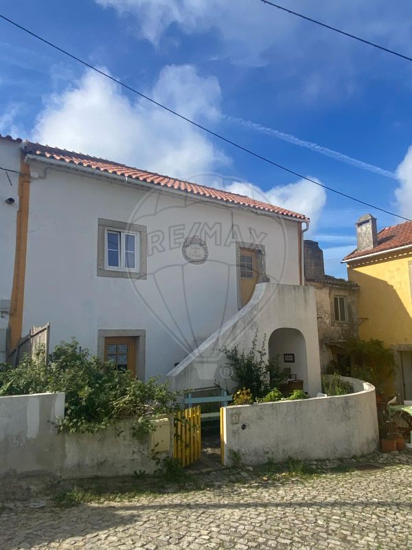 Casa de 3 dormitorios en Colares, Portugal No. 51777