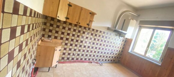 3-salle Appartement à Sacrofano, Italy No. 76934 11