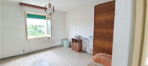 Casa de 6 habitaciónes en Lanciano, Italy No. 62689 22