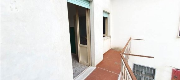 Casa de 6 habitaciónes en Lanciano, Italy No. 62689 2