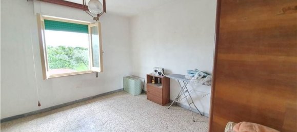 Casa de 6 habitaciónes en Lanciano, Italy No. 62689 21