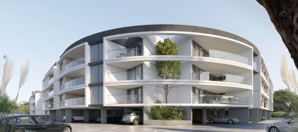 3 bedrooms Penthouse in Paphos, Cyprus No. 29846 3