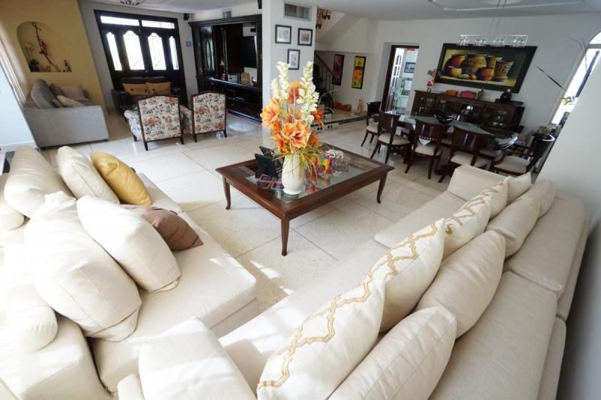 4 bedrooms House in Atlantico, Colombia No. 6034