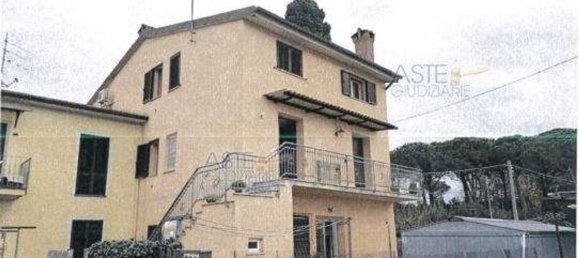 5غرفة شقة في Pisa, Italy رقم 296272 14