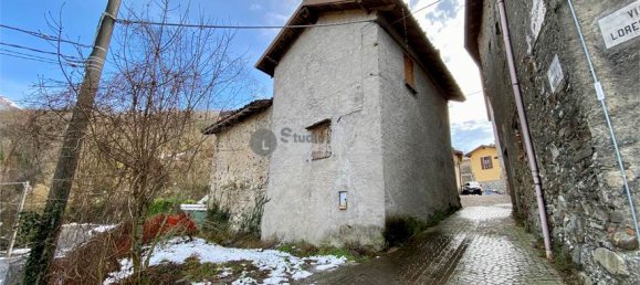 2 bedrooms House in Calolziocorte, Italy No. 88751 6