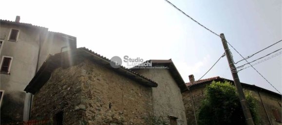 2 bedrooms House in Calolziocorte, Italy No. 88751 8