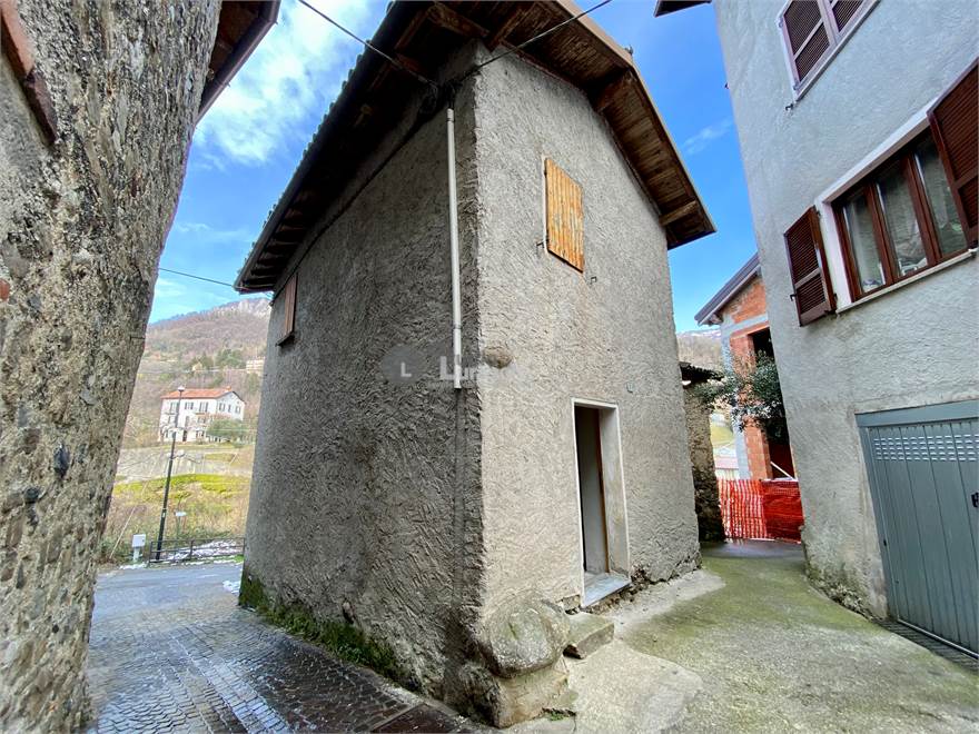 2 bedrooms House in Calolziocorte, Italy No. 88751