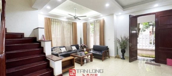 Villa T3 em Long Bien, Vietnam N.º 515 2