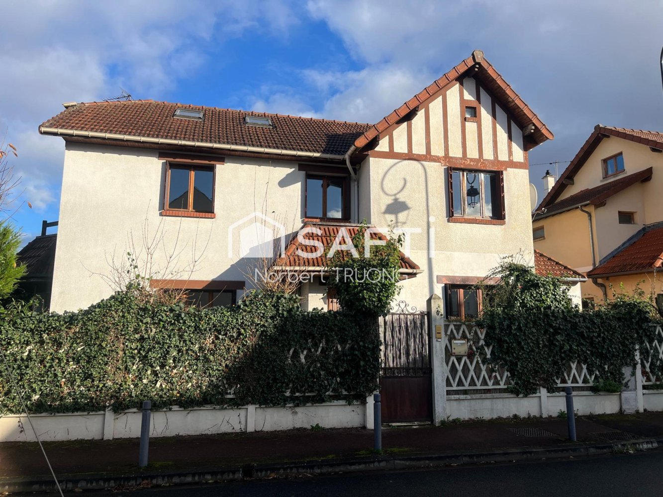 7 bedrooms House in Antony, France No. 344782