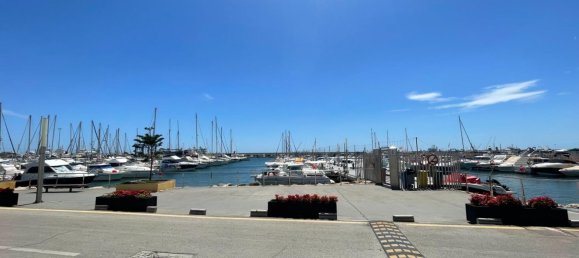 2 bedrooms House in Caleta de Velez, Spain No. 104770 18