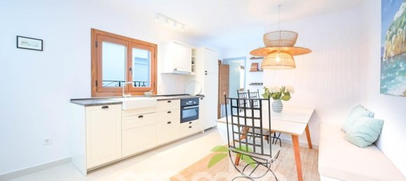 2 bedrooms House in Caleta de Velez, Spain No. 104770 6