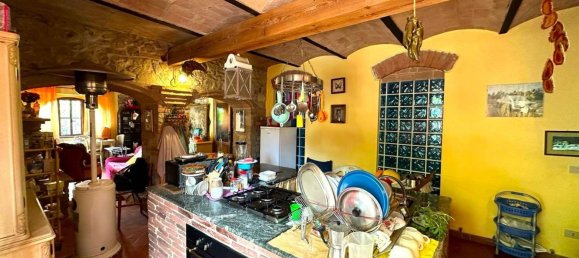 8 rooms House in Santa Luce, Italy No. 208798 5