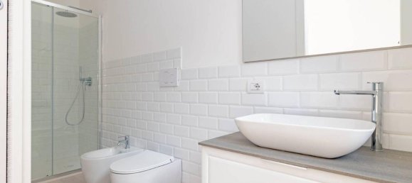 6-salle Appartement à Milan, Italy No. 242201 15